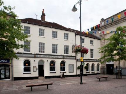 The Hatchet Inn Wetherspoon Newbury  Bagian luar foto